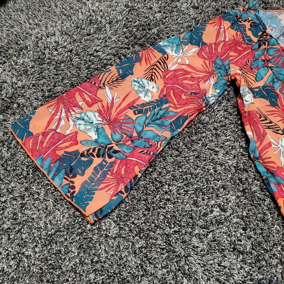 Tropical Bikini Set with Coverup - Picture 8 of 12